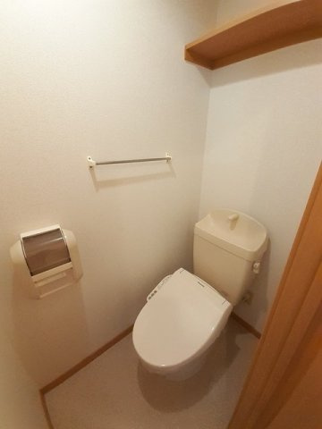 サンリットのトイレ|落ち着いたトイレです