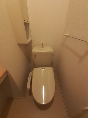 サンデーア・オチアイのトイレ|シンプルで使いやすいトイレです