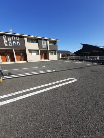 ＭーＳｔｙｌｅの駐車場|駐車場があるので、車を買う予定の方も安心です