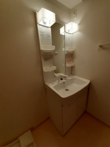 ジェルメⅡの洗面所|洗面所です