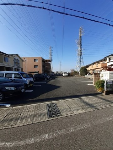 ジェルメⅡの駐車場|駐車場があるので、車を買う予定の方も安心です