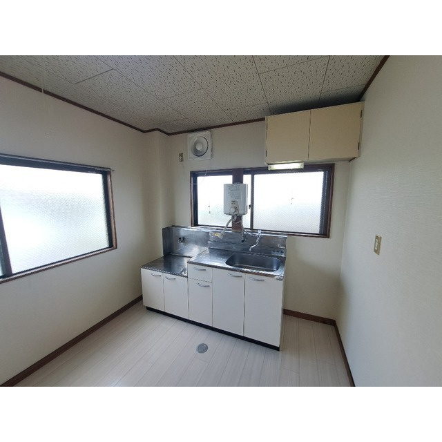 昭和マンションのキッチン|きれいなキッチンです