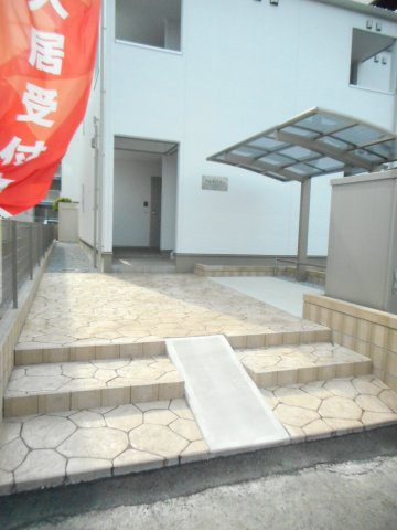 アルデバランのエントランス|毎日通るエントランスはこのようになっています