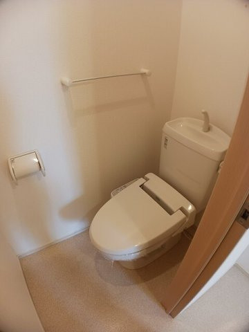 ＴａｋａｓａｋｉＴｏｔｔｏｓⅠのトイレ|落ち着いたトイレです