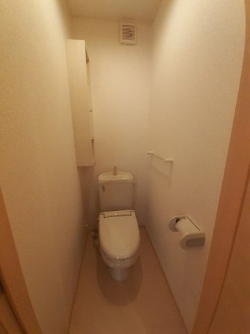 グローリーⅢのトイレ|コンパクトで使いやすいトイレです