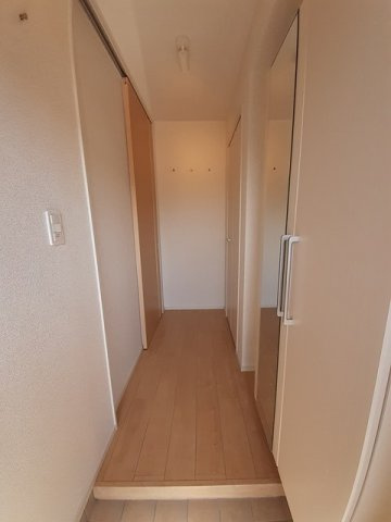 プラシード・Ｌの玄関|収納もある玄関です