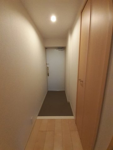 メゾン葵の玄関|シンプルで使いやすい玄関です