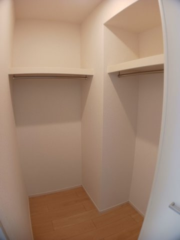 ビビエンダ　モデルノの収納|大きなものも収納できそうです