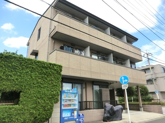 ルーチェ前地