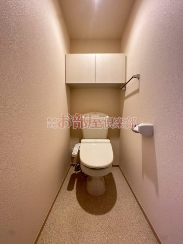 Sekuto A棟のトイレ|落ち着いた色調のトイレです