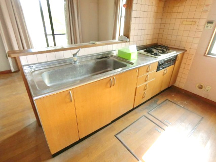 南アルプス市下今井の中古一戸建のキッチン