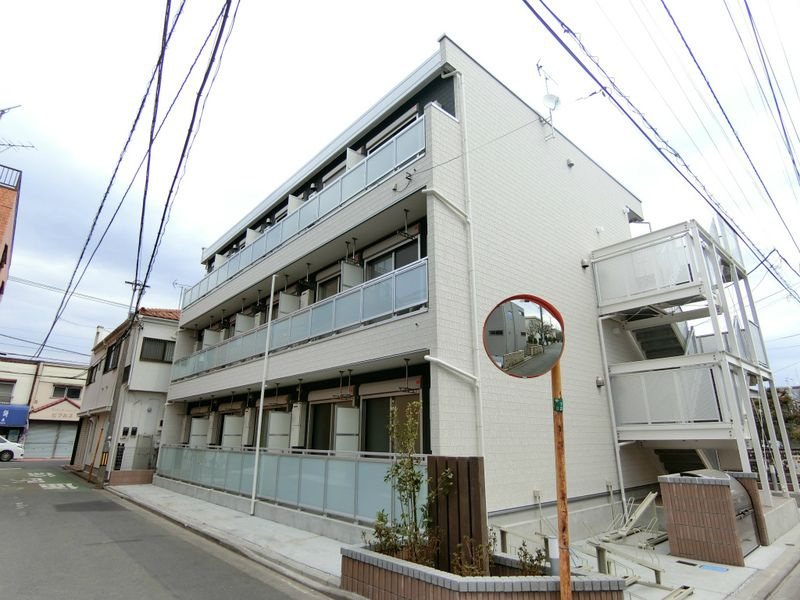 小平市小川西町２丁目の賃貸マンションの外観