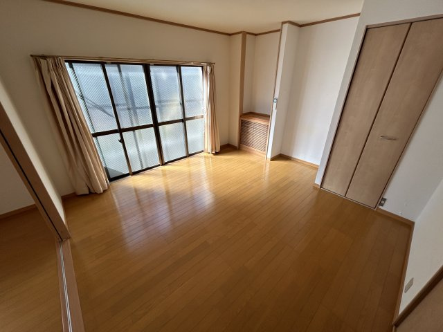 メゾンド富士の内装