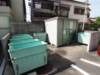 【その他共用部分】 | 北野田大発マンション | 敷地内ゴミ捨場