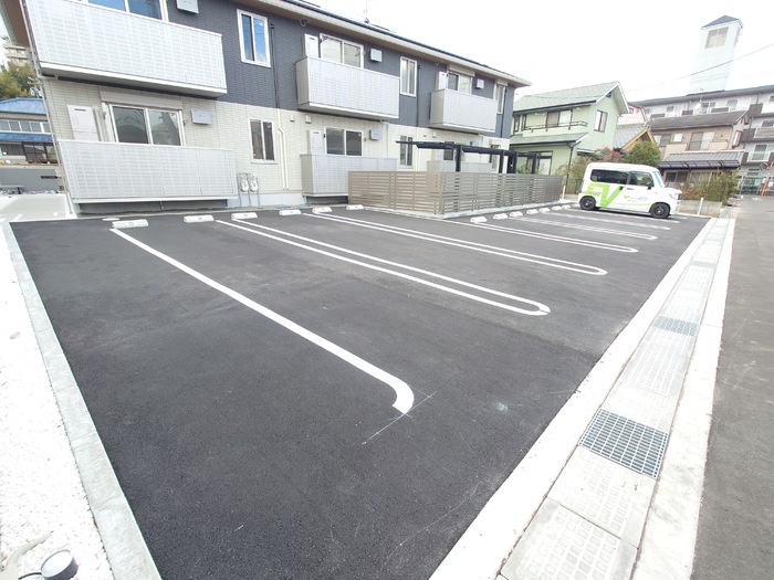 サニーコート木之庄の駐車場