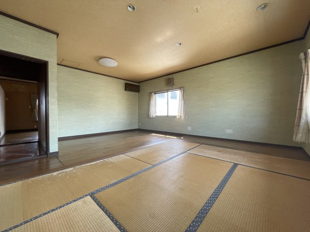 高島市今津町中沼2丁目中古戸建の和室