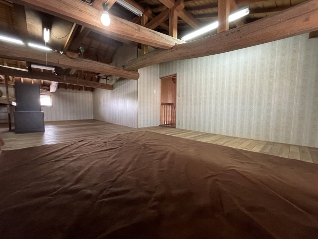 高島市今津町中沼2丁目中古戸建の収納|屋根裏収納