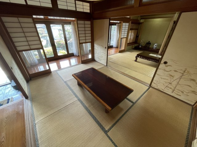 高島市今津町中沼2丁目中古戸建の和室