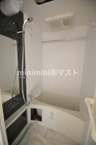 エスリードレジデンス大阪弁天町の浴室