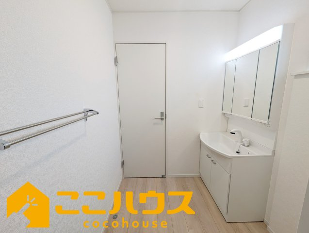 中城村北浜第4　新築戸建て　全5棟　1号棟の脱衣所|【施工例】※同施工の別物件写真