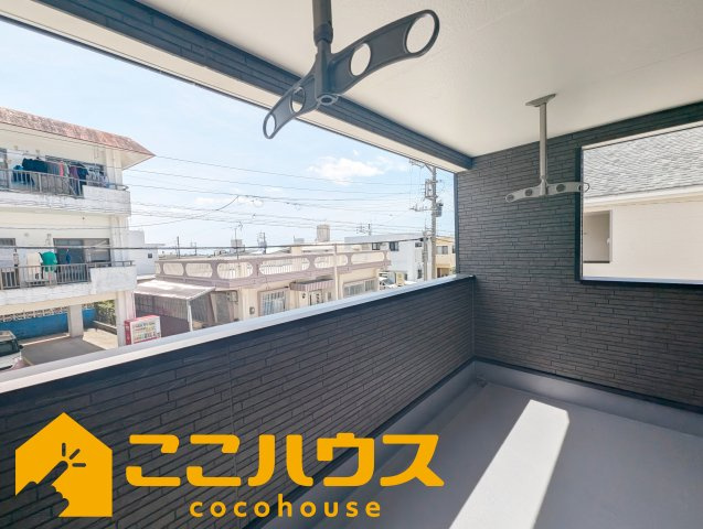 中城村北浜第4　新築戸建て　全5棟　1号棟のバルコニー|【施工例】※同施工の別物件写真