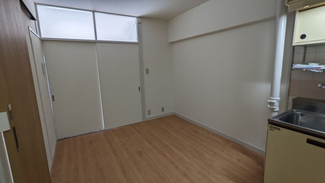  シティビル5　春住小学校区の居間・リビング|シティビル5