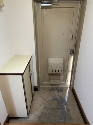 グレイス山王の玄関