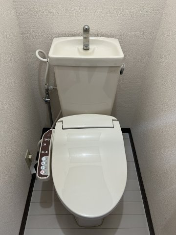 トピア新屋のトイレ|温水洗浄便座