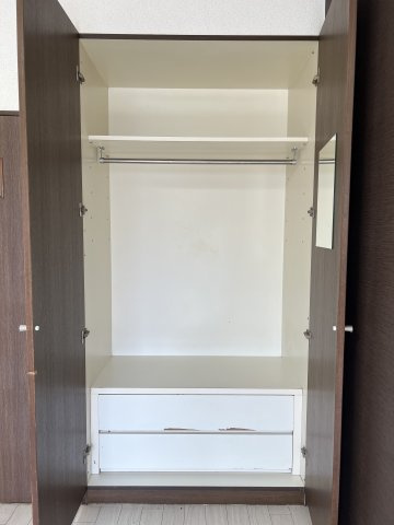 トピア新屋の収納