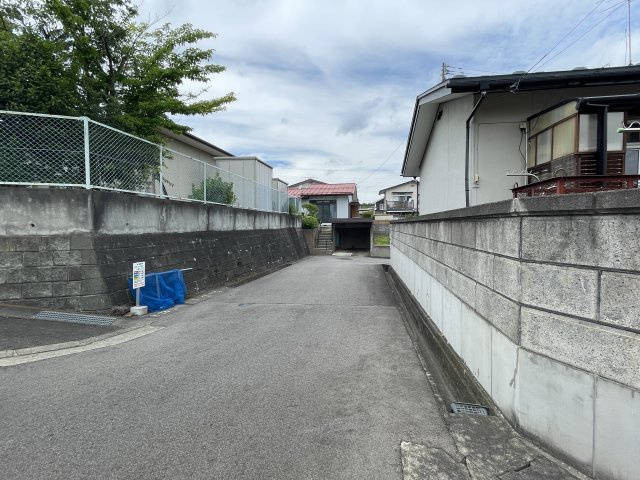 中古戸建　福島市蓬莱町1期　蓬莱東小・蓬莱中の前面道路含む現地写真