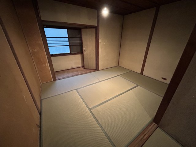 今村文化の内装