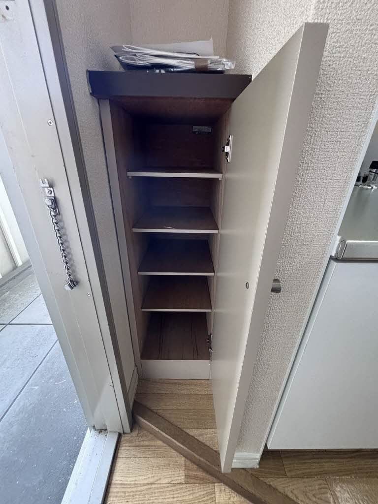 メゾンベルグ Ａの玄関
