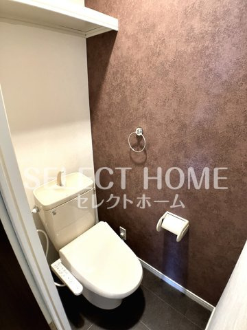 【トイレ】 | エドスプリングス東館 | 落ち着いた色調のトイレです