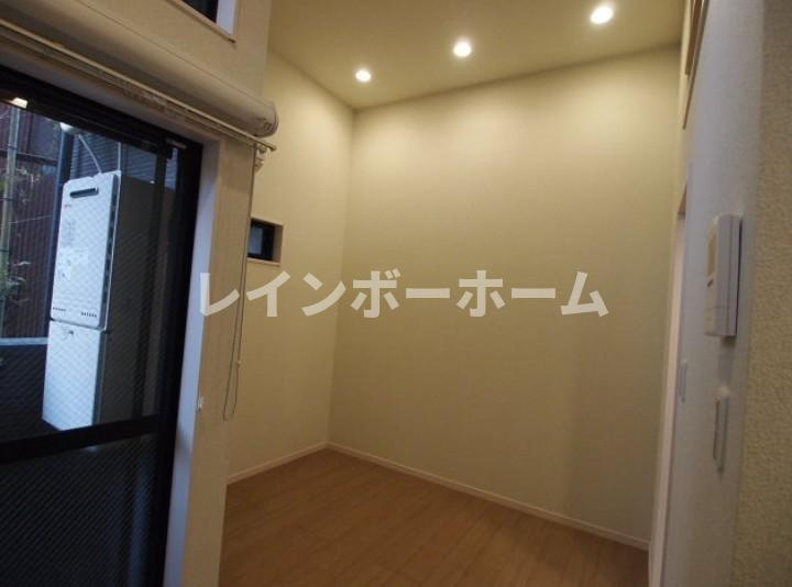グランプラス幕張の内装