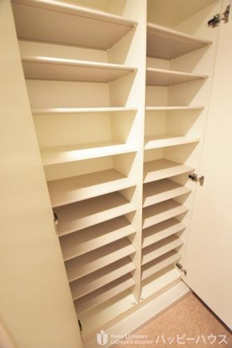 露切ハイツの収納