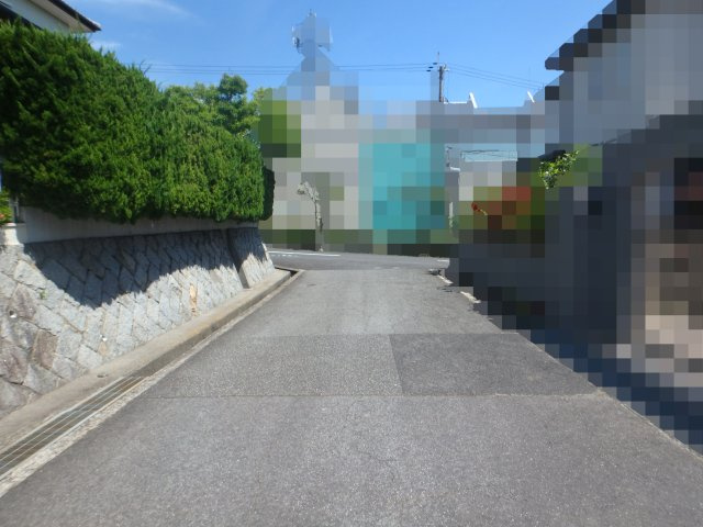 星和台四丁目土地の前面道路含む現地写真|南西側
