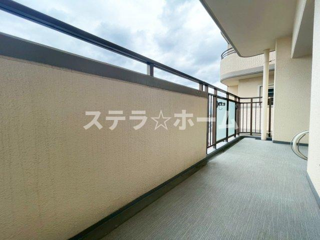 シャトーサンパークスクエアのバルコニー|陽当たり良好なバルコニーです