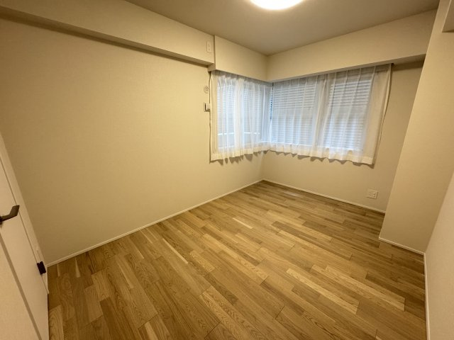 パルテール小石川5丁目の洋室