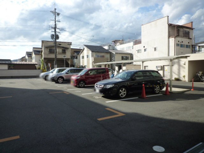 【駐車場】 | ハイラーク西京極