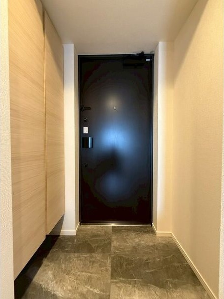 CREST TAPP平安通の玄関