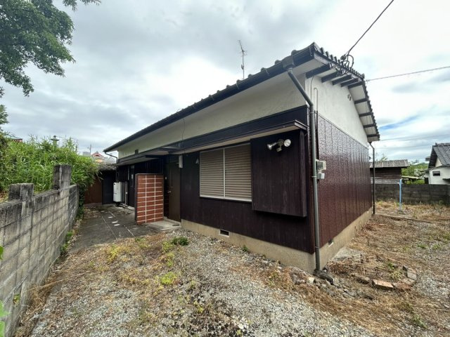 【外観】 | 白川売家 | 外観北側になります。手入れがされている雰囲気です。
