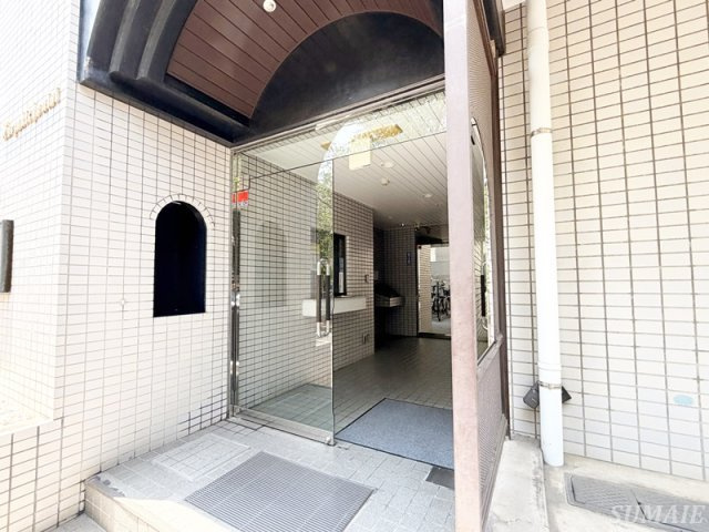 ライオンズマンション伊勢佐木町西のエントランス|エントランスです☆