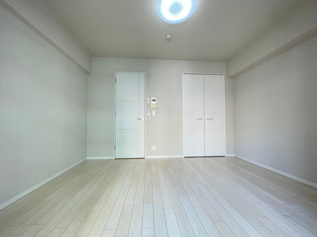 【寝室】
