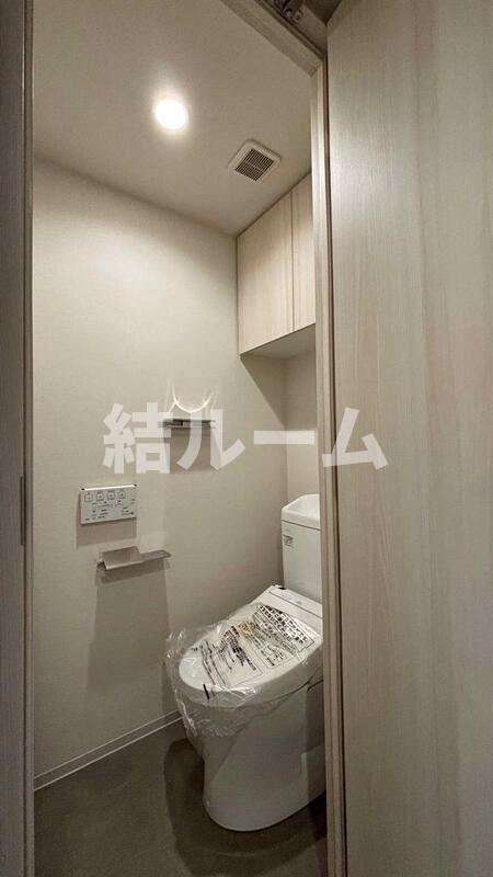 板橋区稲荷台の賃貸マンションのトイレ