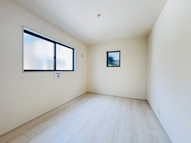 三郷市東町新築戸建（東町７期）の子供部屋|6帖洋室