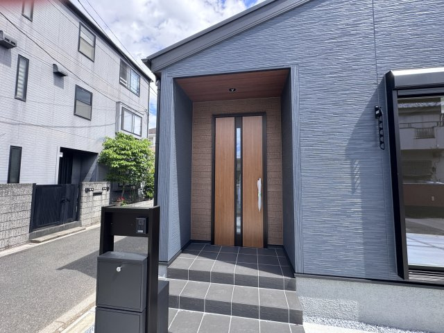 三郷市東町新築戸建（東町７期）のエントランス|エントランス・玄関ポーチ