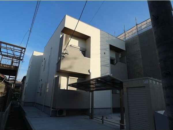 GRANDTIC志賀本通南の外観