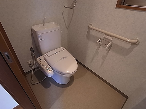 晴山館のトイレ