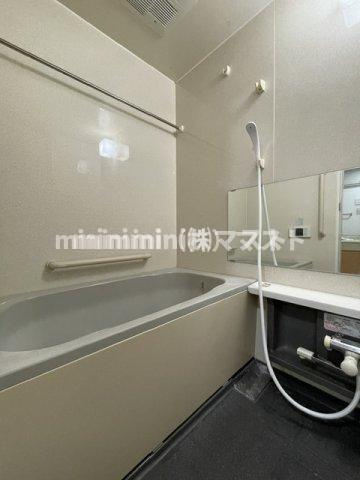 リッチハイムアルテ上本町の浴室