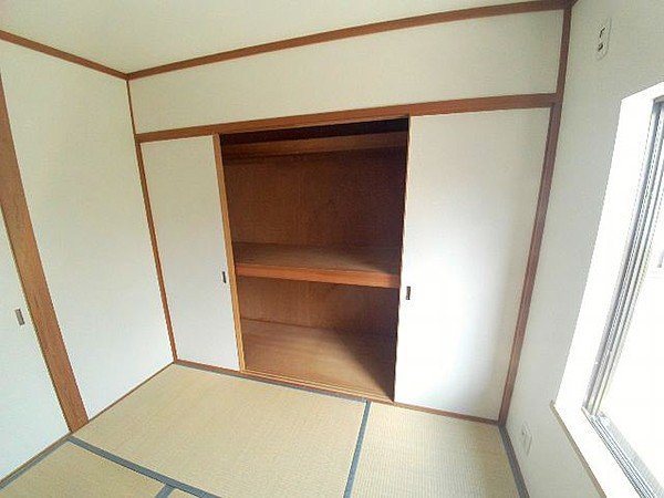 ドル深江の収納